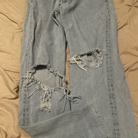 Levi's Light Blue Distressed Boyfriend Jeans - Picture 1 of 8